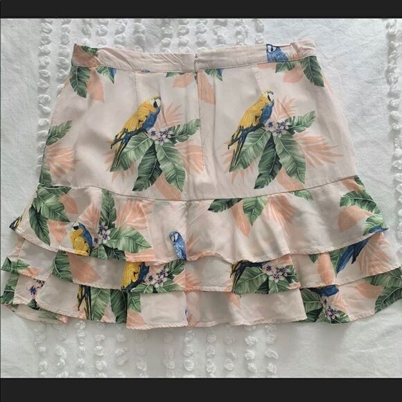 Forever 21 Tropical Skirt With ruffles - Picture 4 of 5